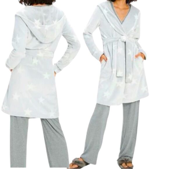 Ugg Grey/White Stars Cozy Fleece Miranda Cozy Fleece Hoodie Belted Wrap Robe NWT - Picture 4 of 17